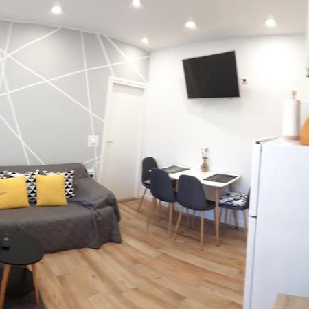 Lili Apartment In Zadar Pet Friendly, Free Parking Ngoại thất bức ảnh