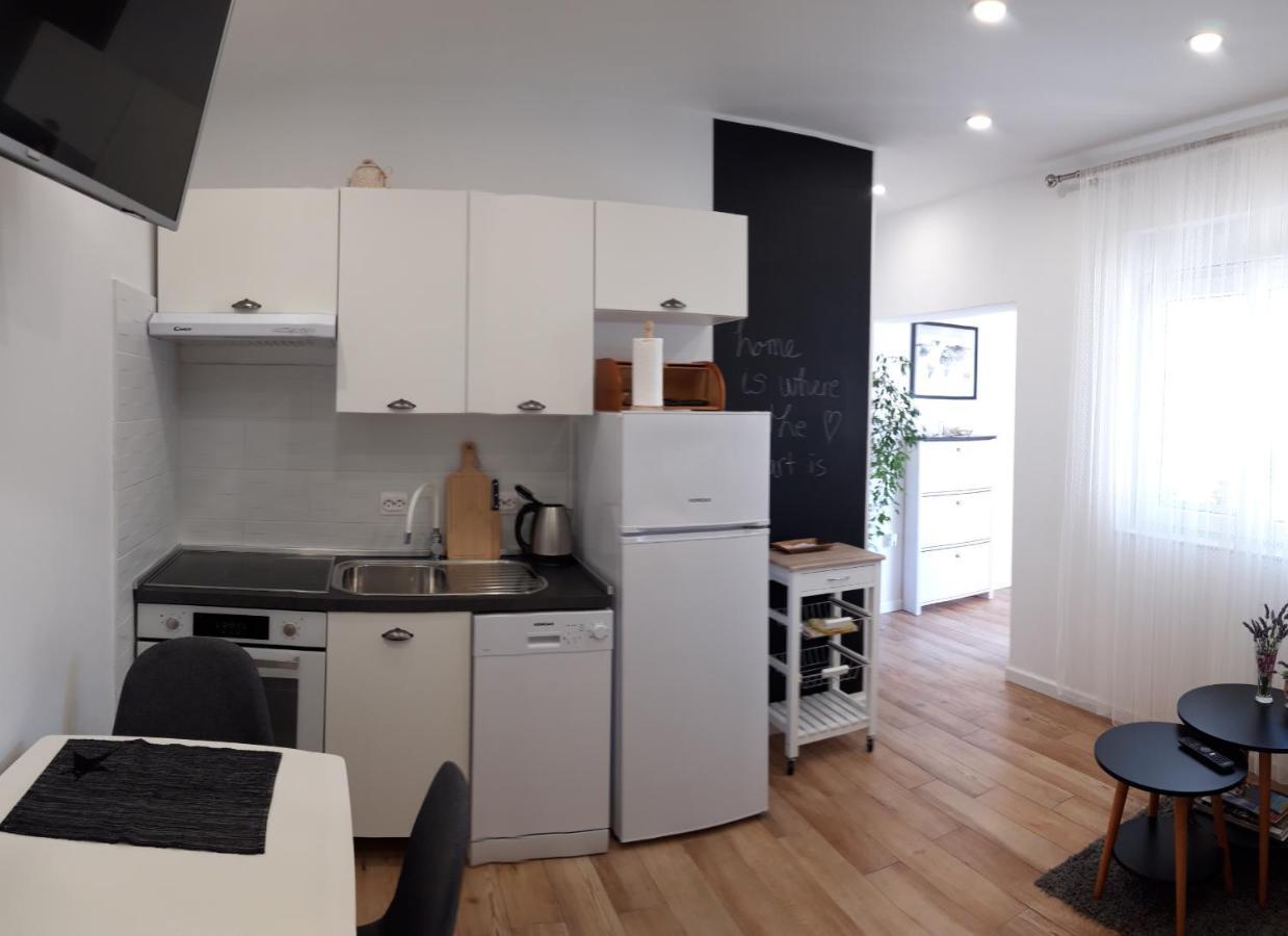 Lili Apartment In Zadar Pet Friendly, Free Parking Ngoại thất bức ảnh