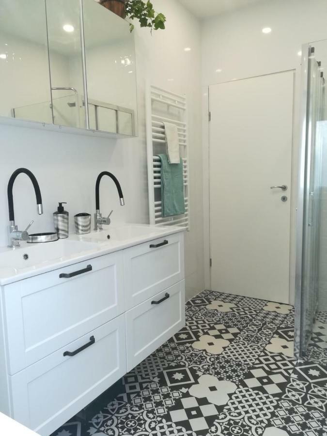 Lili Apartment In Zadar Pet Friendly, Free Parking Ngoại thất bức ảnh